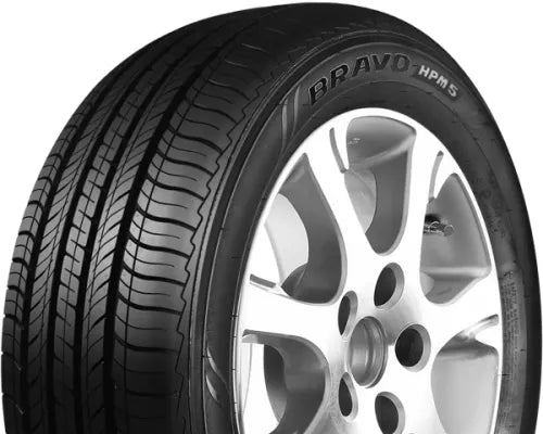 215/60R17 Maxxis HP-M5 Bravo HP 96H Tyre